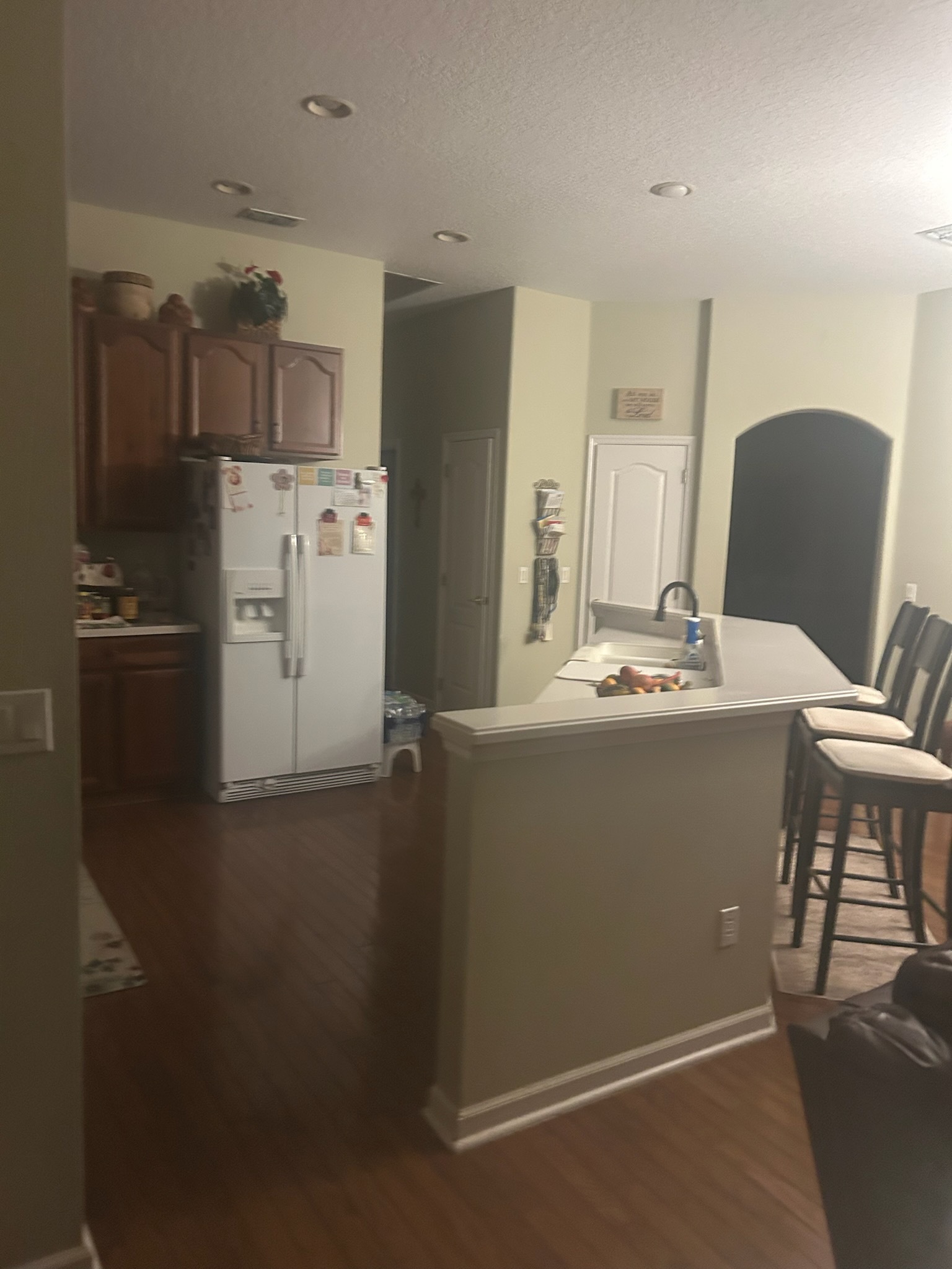 20250806-012823826-ba72-7fbd2330b81c_Claudia Amell kitchen.jpg